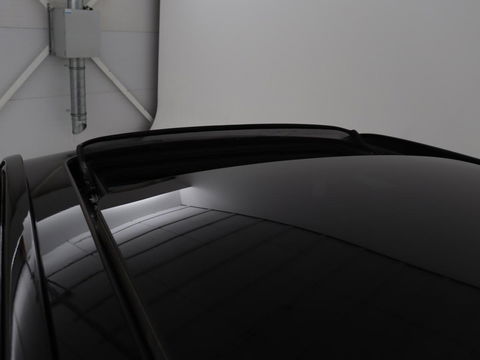 Volvo XC40 1.5 T4 Rech R Design Expression | Panoramadak | Stoel & stuurverwarming | Adaptive cruise | Trekhaak | Camera | Carplay | Getint glas | PHEV