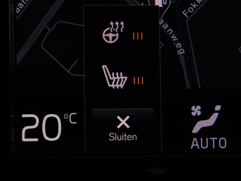 Volvo XC40 1.5 T4 Rech R Design Expression | Panoramadak | Stoel & stuurverwarming | Adaptive cruise | Trekhaak | Camera | Carplay | Getint glas | PHEV
