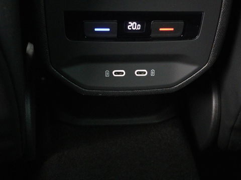 SEAT Leon 1.5 eTSI FR | Adaptive cruise | Camera | Carplay | Stuurverwarming | Full LED | Navigatie | Park Assist | 18'' lichtmetalen velgen