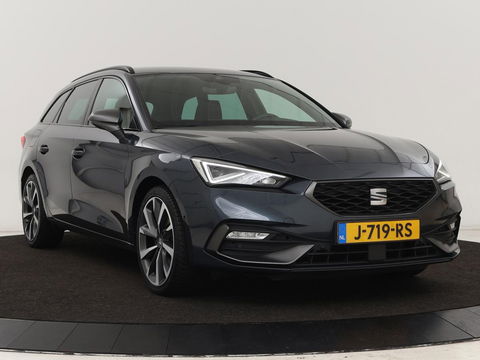 SEAT Leon 1.5 eTSI FR | Adaptive cruise | Camera | Carplay | Stuurverwarming | Full LED | Navigatie | Park Assist | 18'' lichtmetalen velgen