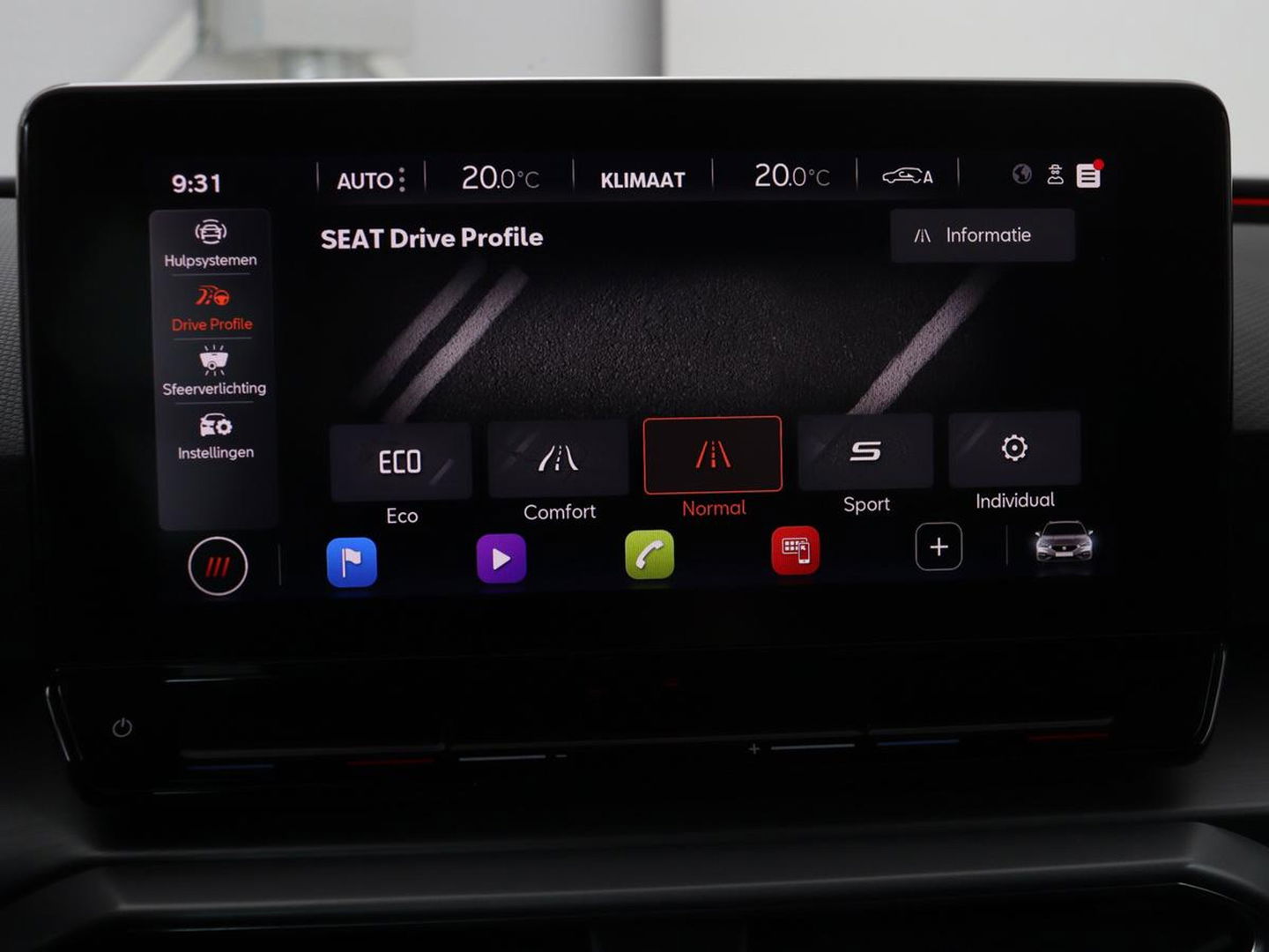 SEAT Leon 1.5 eTSI FR | Adaptive cruise | Camera | Carplay | Stuurverwarming | Full LED | Navigatie | Park Assist | 18'' lichtmetalen velgen