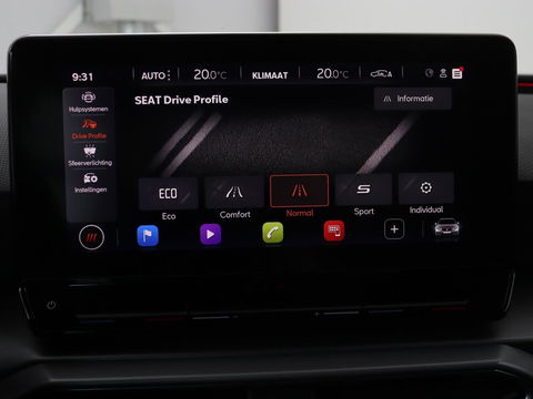 SEAT Leon 1.5 eTSI FR | Adaptive cruise | Camera | Carplay | Stuurverwarming | Full LED | Navigatie | Park Assist | 18'' lichtmetalen velgen