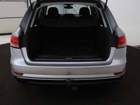Audi A4 1.4 TFSI Pro Line Plus | Stoelverwarming | Carplay | Trekhaak | Sportstoelen | Full LED | Cruise control | Parkeerhulp | Bluetooth