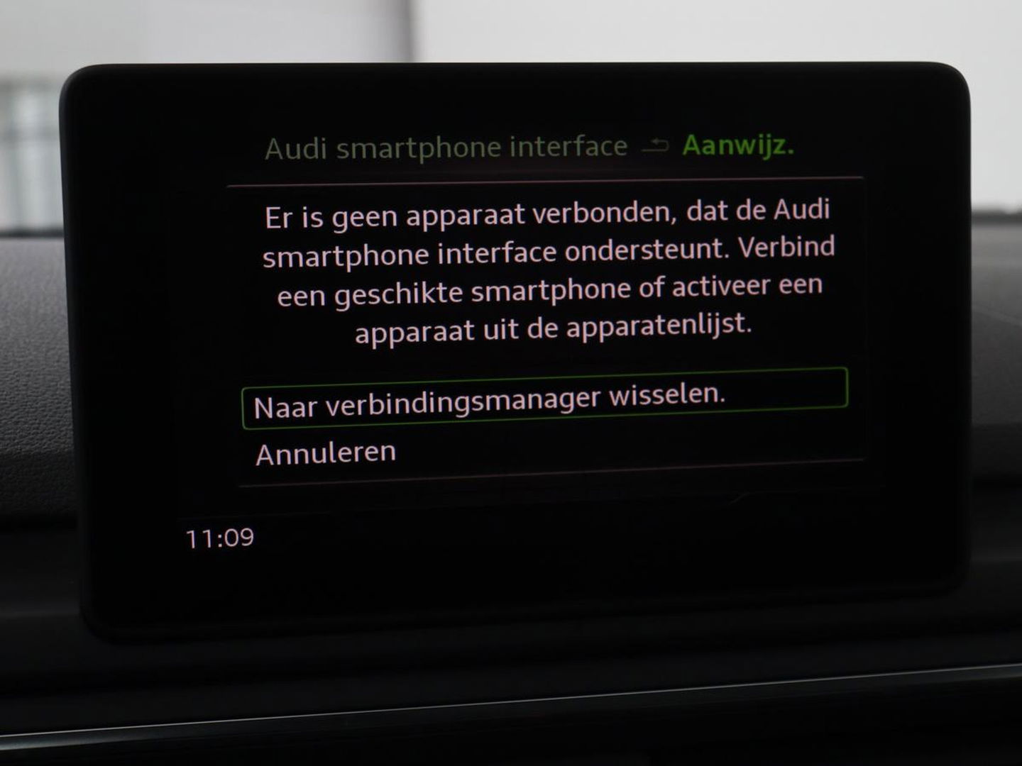 Audi A4 1.4 TFSI Pro Line Plus | Stoelverwarming | Carplay | Trekhaak | Sportstoelen | Full LED | Cruise control | Parkeerhulp | Bluetooth