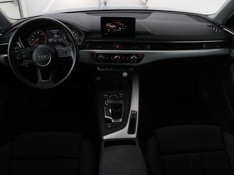 Audi A4 1.4 TFSI Pro Line Plus | Stoelverwarming | Carplay | Trekhaak | Sportstoelen | Full LED | Cruise control | Parkeerhulp | Bluetooth