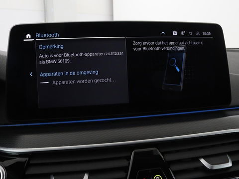 BMW 5 Serie 530e xDrive M Sport | Panoramadak | Harman/Kardon | Stoel & stuurverwarming | Adaptive cruise | Camera | Trekhaak | Carplay | Achterbankverwarming | Live Cockpit | Sportstoelen