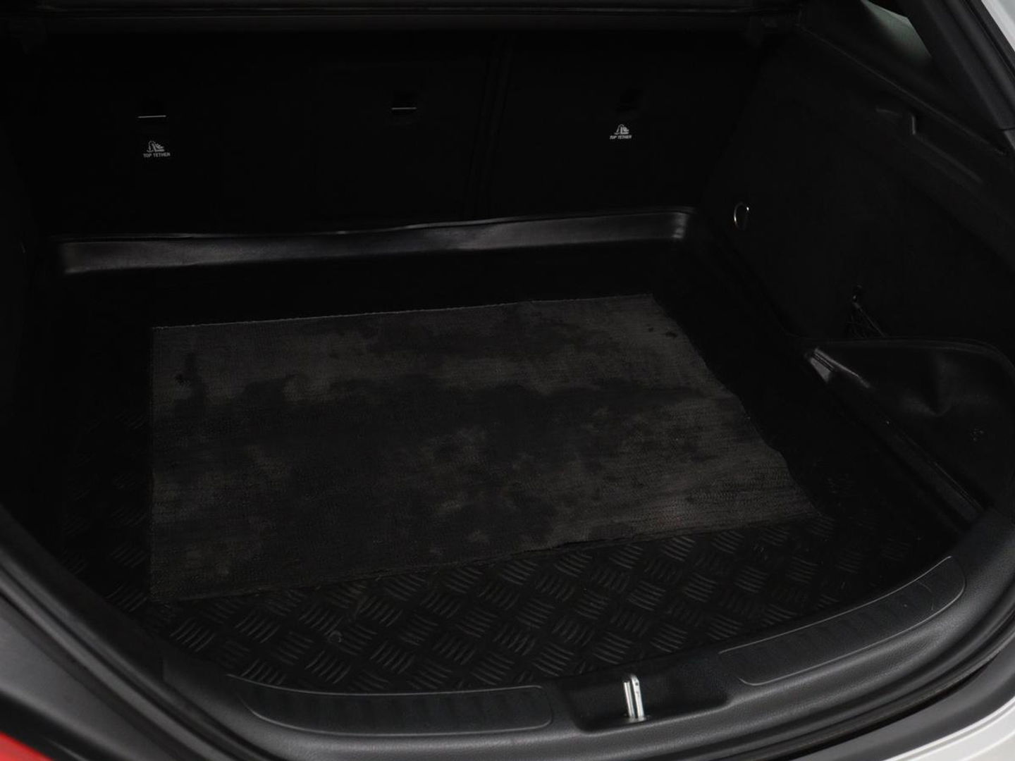 Mercedes-Benz CLA-Klasse Shooting Brake 180 AMG Line | Leder/Alcanatara | Full LED | Navigatie | Sportstoelen | Park Assist | Cruise control | Bluetooth