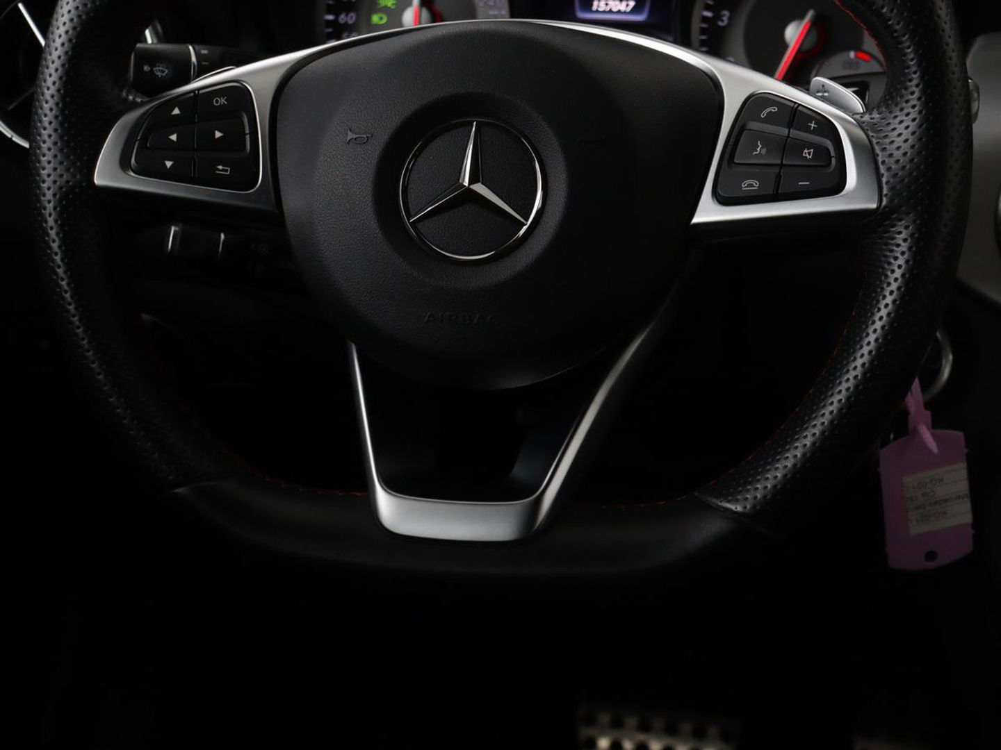 Mercedes-Benz CLA-Klasse Shooting Brake 180 AMG Line | Leder/Alcanatara | Full LED | Navigatie | Sportstoelen | Park Assist | Cruise control | Bluetooth