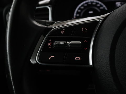 Kia Ceed 1.6 GDI PHEV DynamicLine | Panoramadak | Camera | Carplay | Navigatie | Full LED | Climate control | Digital Cockpit | Cruise control | Bluetooth