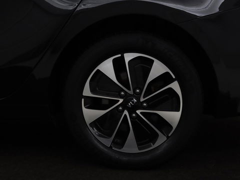 Kia Ceed 1.6 GDI PHEV DynamicLine | Panoramadak | Camera | Carplay | Navigatie | Full LED | Climate control | Digital Cockpit | Cruise control | Bluetooth