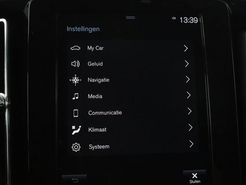 Volvo XC40 1.5 T4 Recharge Incription Expression | Leder | Trekhaak | Camera | Carplay | Keyless | Full LED | Parkeerhulp | Cruise control | Climate control
