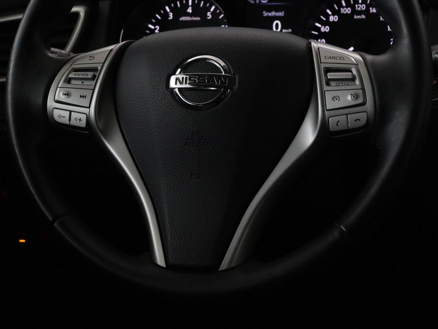 Nissan QASHQAI 1.6 Tekna | 163pk | Panoramadak | Leder | Stoelverwarming | 360 camera | Trekhaak | Navigatie | Full LED | Keyless | Park Assist | Climate control