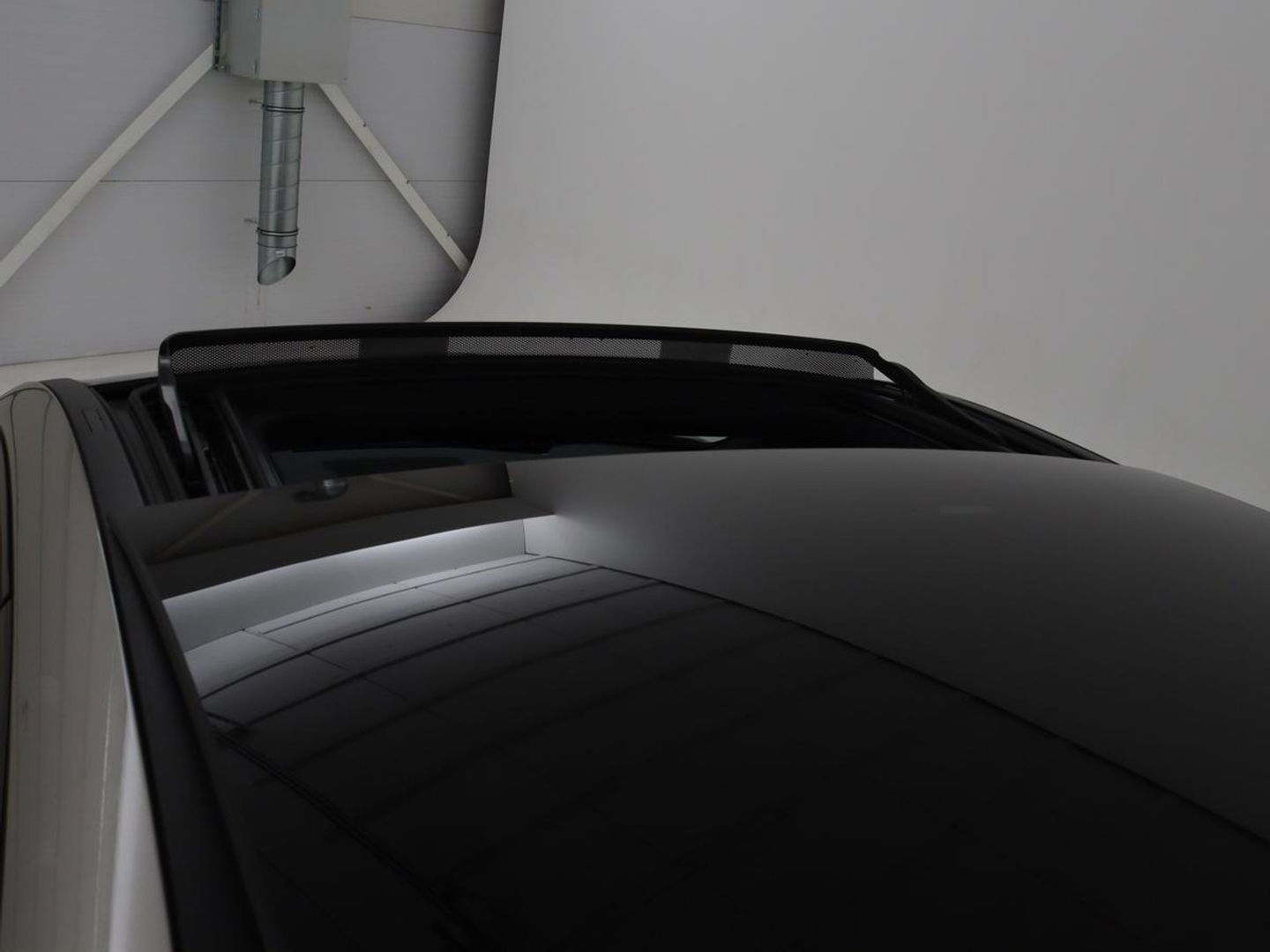 Mercedes-Benz A-Klasse 200 Business Solution AMG | Panoramadak | Stoelverwarming | Matrix LED | Carplay | Memory | Trekhaak | Leder/Alcantara | Widescreen | Navigatie