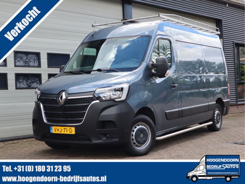 Renault Master T35 2.3 dCi 150pk Euro 6 Automaat L2H2 Imperiaal - Navi - Airco