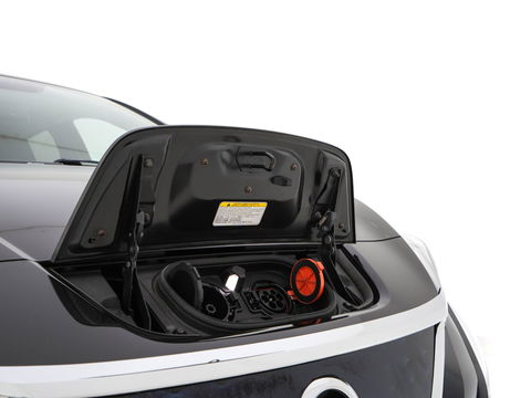 Nissan Leaf Tekna 40 kWh (INCL-BTW) Aut. *LEATHER-FABRIC | FULL-LED | BOSE-SURROUND | ADAPTIVE-CRUISE | TOP-VIEW | KEYLESS | NAVI-FULLMAP | BLINDSPOT | DAB+ | PDC | HEATED-COMFORT-SEATS | TOWBAR | DIGI-COCKPIT | 17"A