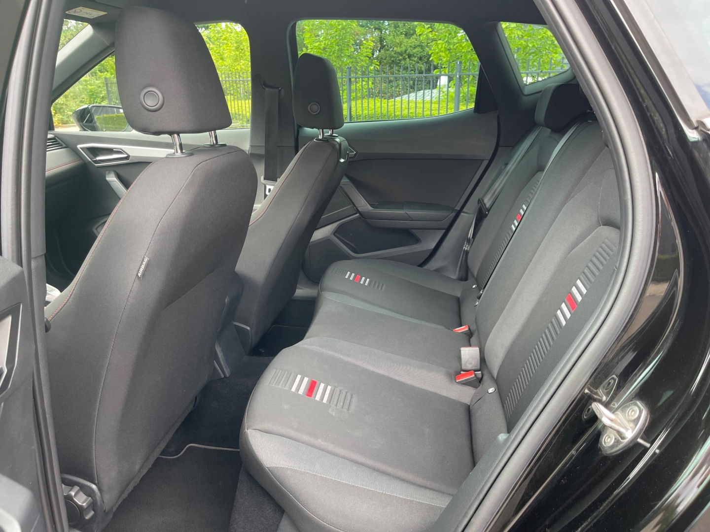SEAT Arona 1.0 TSI FR AUTOMAAT LED-XENON NAVI-VIRTUAL CAMERA PDC
