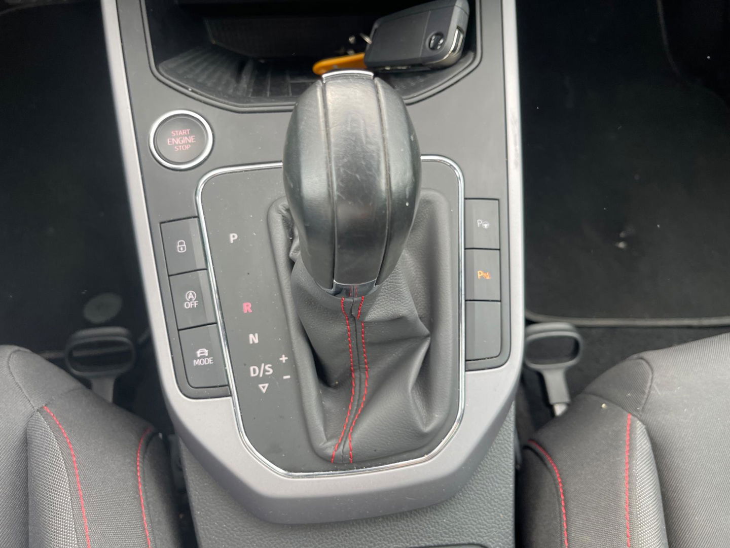 SEAT Arona 1.0 TSI FR AUTOMAAT LED-XENON NAVI-VIRTUAL CAMERA PDC