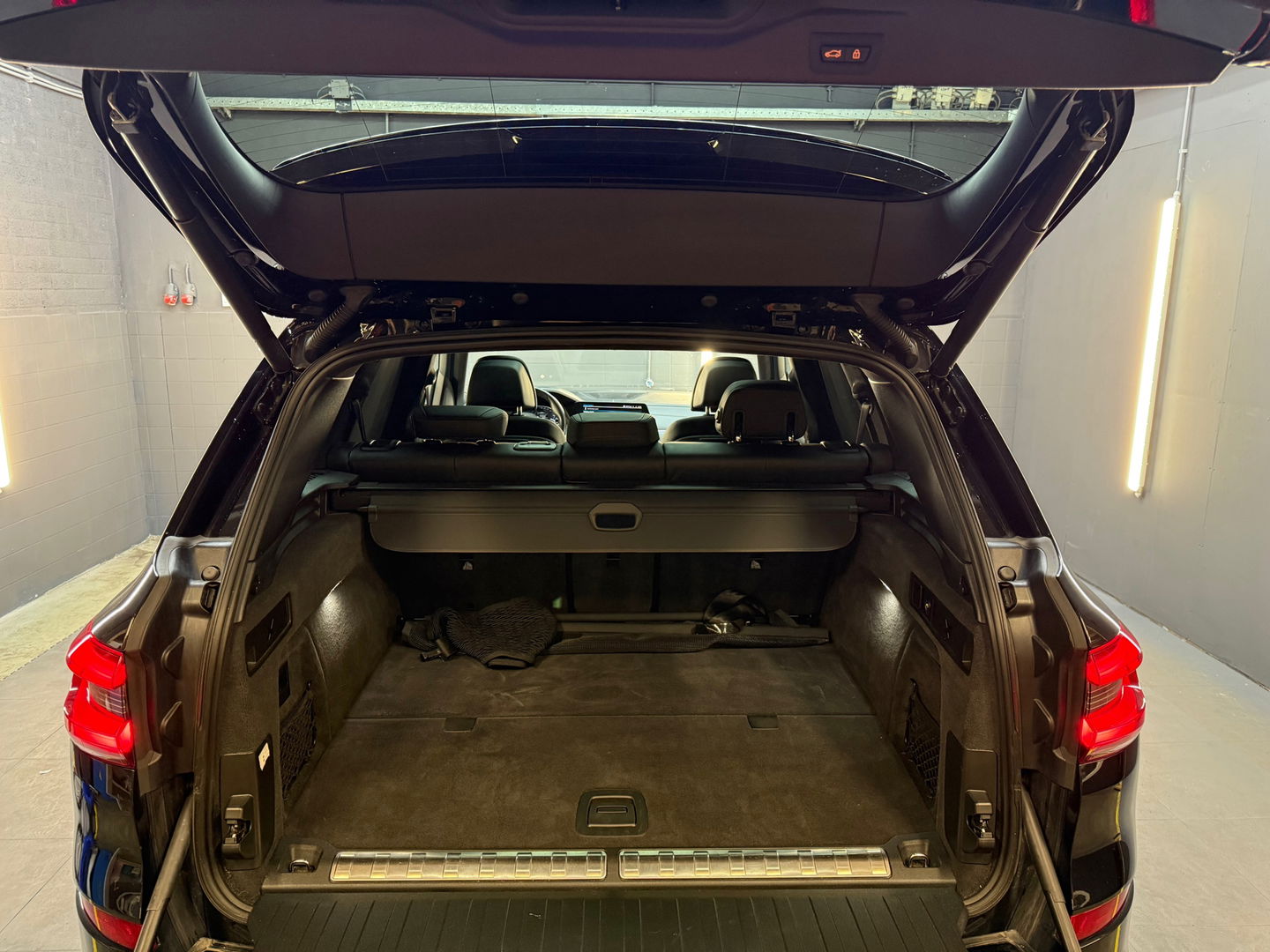 BMW X5 XDrive45e M Sport Pano|Laser|HuD|Skylounge|HuD|Massage