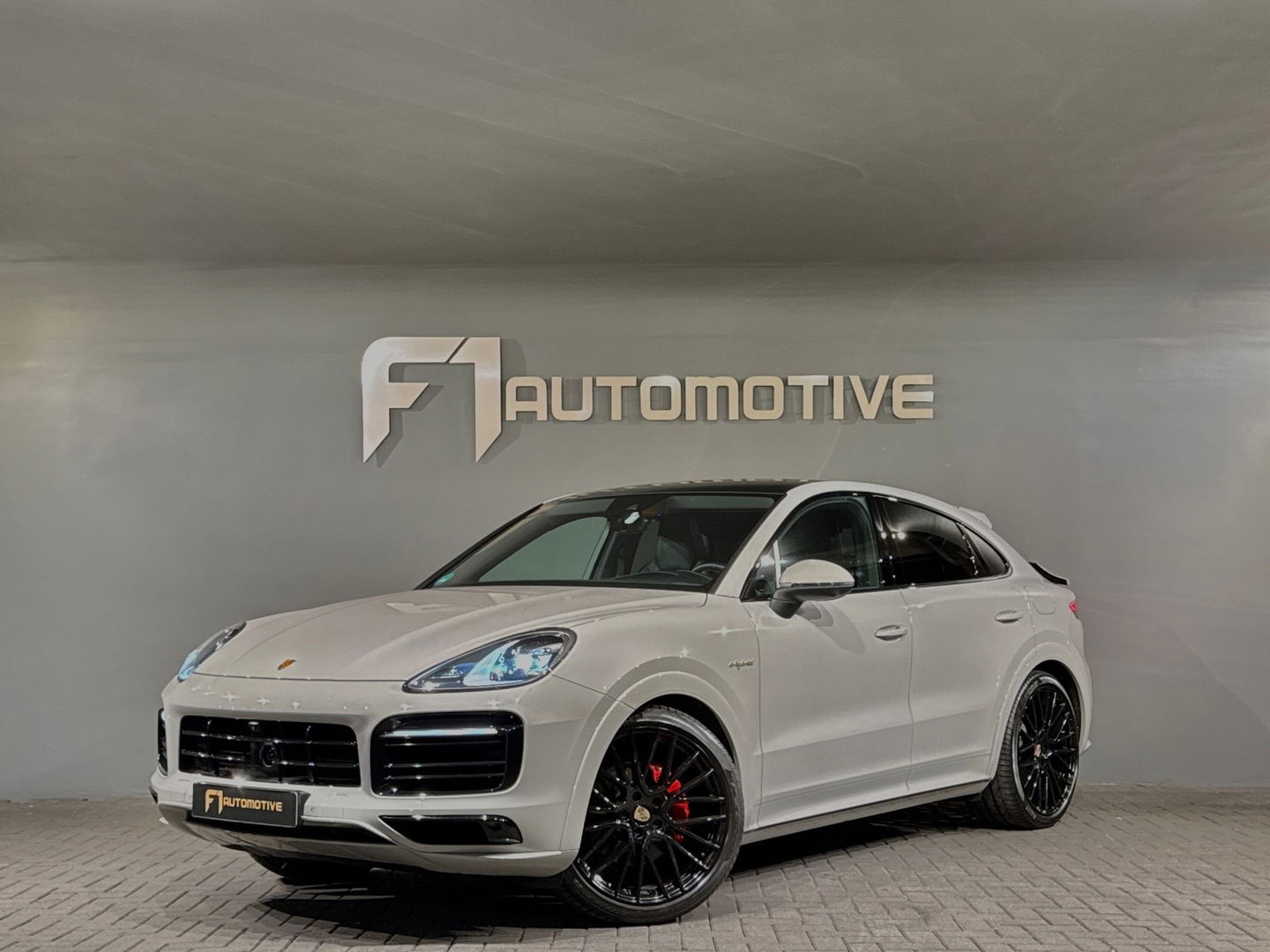 Porsche Cayenne Coupé 3.0 E-Hybrid Pano|Sportdesign|HuD|BOSE