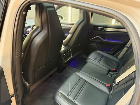 Porsche Cayenne Coupé 3.0 E-Hybrid Pano|Sportdesign|HuD|BOSE