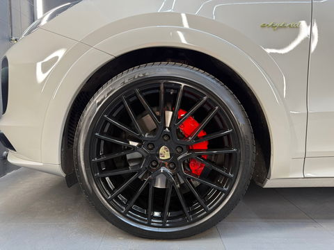 Porsche Cayenne Coupé 3.0 E-Hybrid Pano|Sportdesign|HuD|BOSE