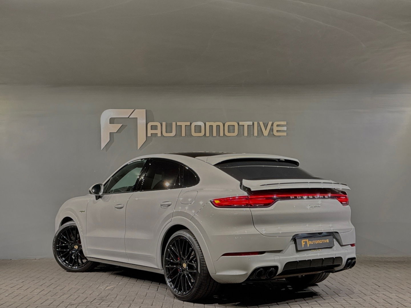 Porsche Cayenne Coupé 3.0 E-Hybrid Pano|Sportdesign|HuD|BOSE