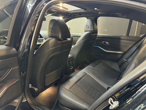 BMW 3-serie 330e High Executive M Sport Pano|Maxton|Sfeer