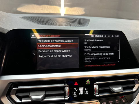 BMW 3-serie 330e High Executive M Sport Pano|Maxton|Sfeer