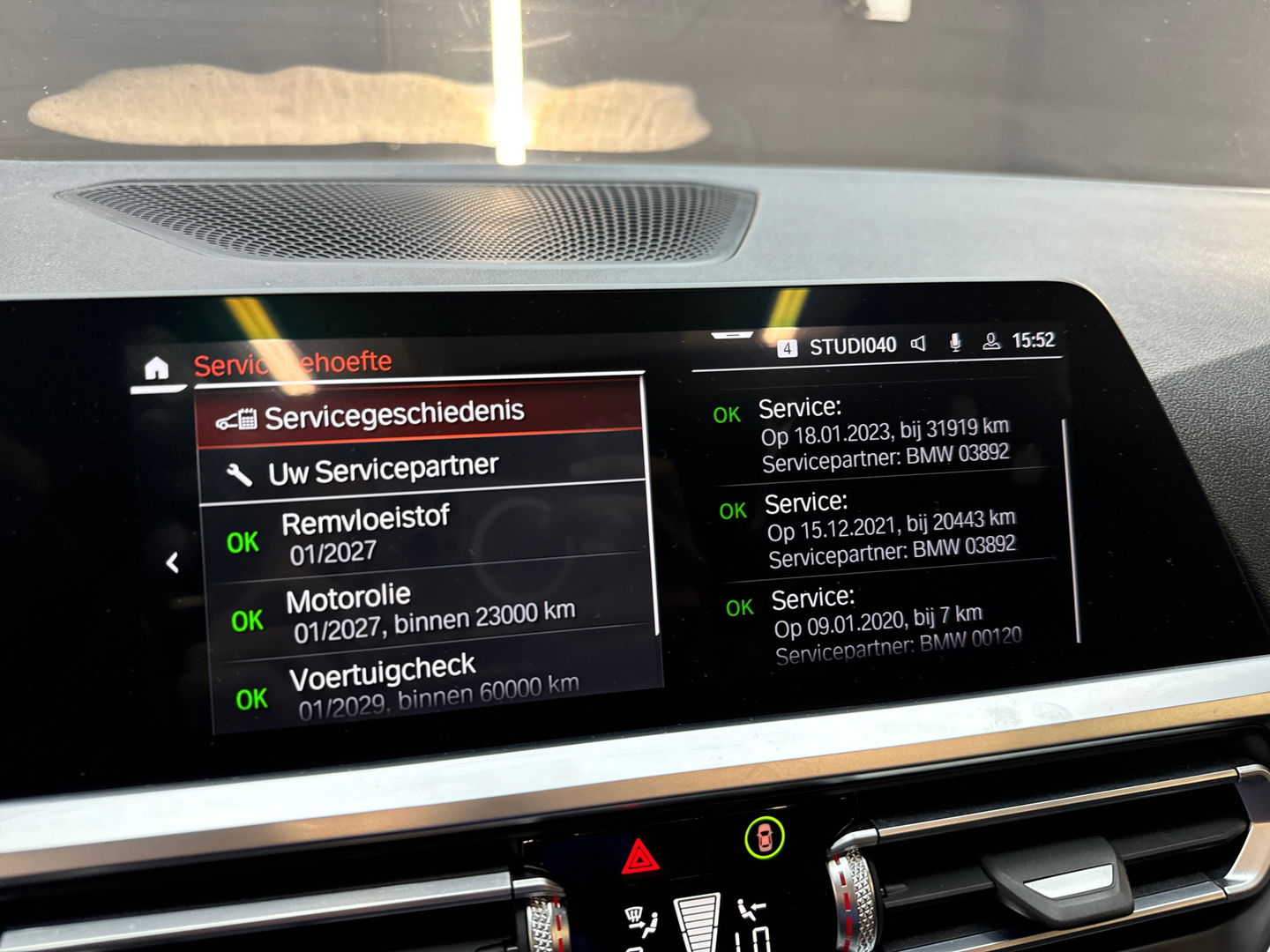 BMW 3-serie 330e High Executive M Sport Pano|Maxton|Sfeer