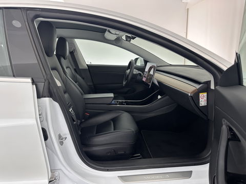 Tesla Model 3 Long Range AWD 75 kWh [ 3-Fase ] Aut. *PANO | AUTO-PILOT | LUXURY-LEATHER | KEYLESS | FULL-LED | MEMORY-PACK | SURROUND-VIEW | DAB | CARPLAY | DIGI-COCKPIT | LANE-ASSIST | COMFORT-SEATS | 18"ALU*