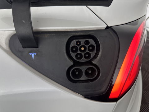 Tesla Model 3 Long Range AWD 75 kWh [ 3-Fase ] Aut. *PANO | AUTO-PILOT | LUXURY-LEATHER | KEYLESS | FULL-LED | MEMORY-PACK | SURROUND-VIEW | DAB | CARPLAY | DIGI-COCKPIT | LANE-ASSIST | COMFORT-SEATS | 18"ALU*