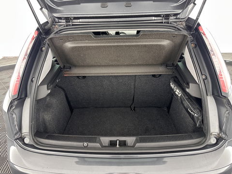 Fiat Punto Evo 1.3 M-Jet Lounge *ECC | SPORT-SEATS | PDC | CRUISE | 16''ALU*