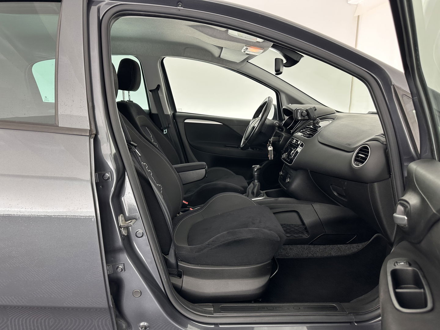 Fiat Punto Evo 1.3 M-Jet Lounge *ECC | SPORT-SEATS | PDC | CRUISE | 16''ALU*
