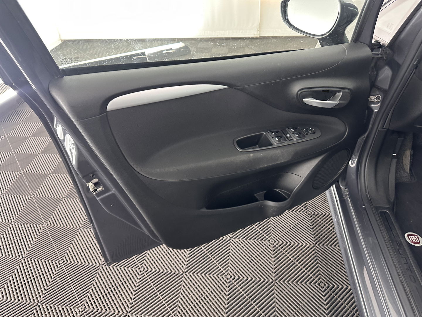 Fiat Punto Evo 1.3 M-Jet Lounge *ECC | SPORT-SEATS | PDC | CRUISE | 16''ALU*
