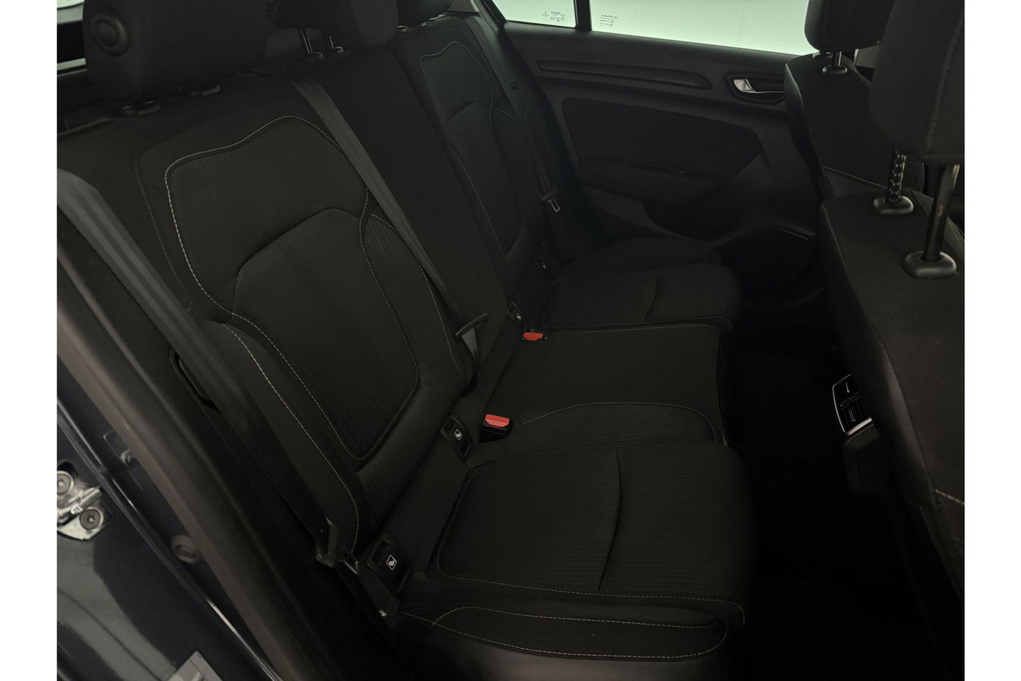 Renault Mégane 1.3 TCe Zen Clima LED Cruise Virtual Navi PDC 17''LMV