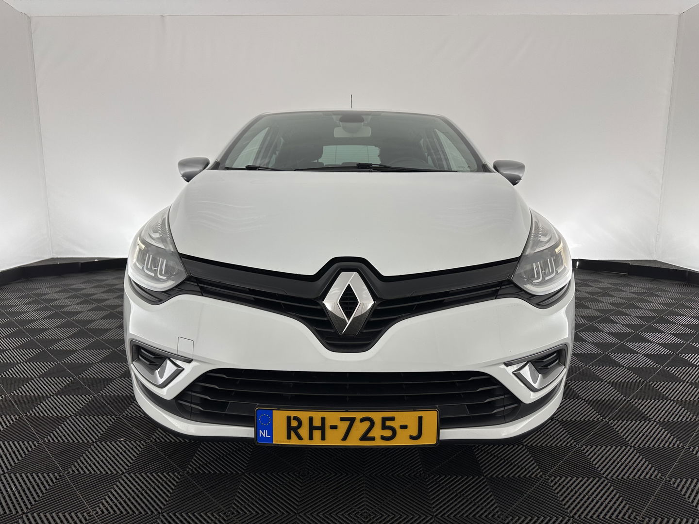 Renault Clio 1.5 dCi GT-Line Ecoleader Intens *FULL-LED | SPORT-SEATS | MICROFIBRE |  NAVI-FULLMAP | BASS-REFLEX-SOUND | KEYLESS | ECC | PDC | CRUISE | DAB | 16''ALU*