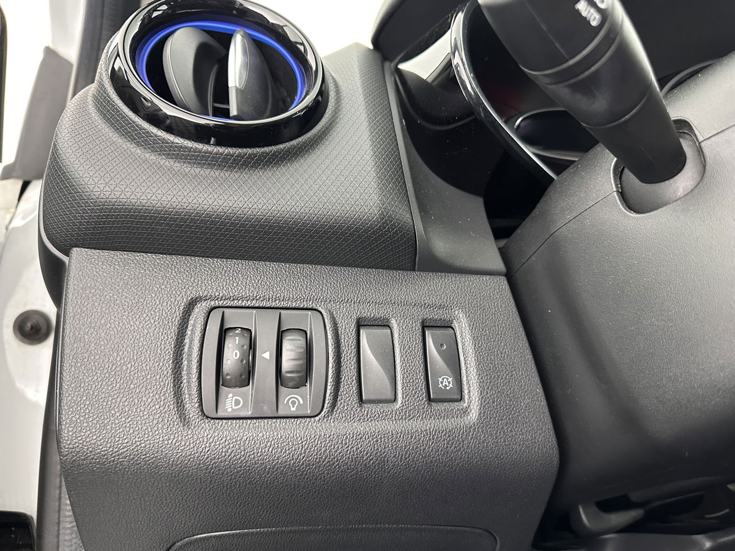 Renault Clio 1.5 dCi GT-Line Ecoleader Intens *FULL-LED | SPORT-SEATS | MICROFIBRE |  NAVI-FULLMAP | BASS-REFLEX-SOUND | KEYLESS | ECC | PDC | CRUISE | DAB | 16''ALU*