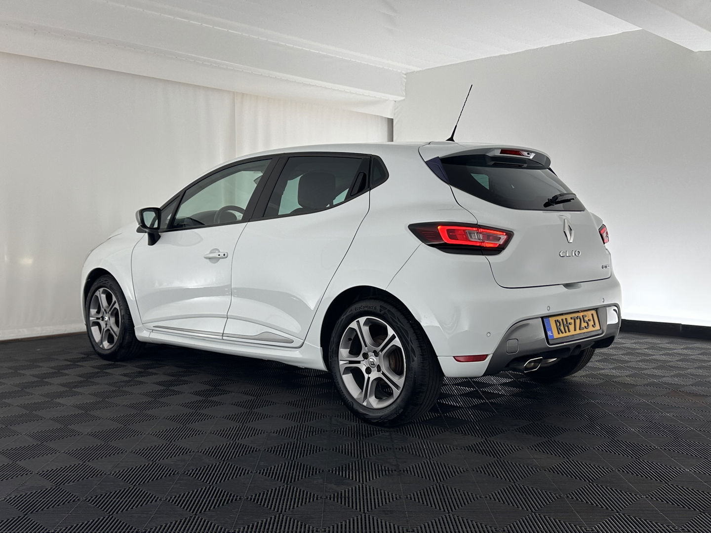 Renault Clio 1.5 dCi GT-Line Ecoleader Intens *FULL-LED | SPORT-SEATS | MICROFIBRE |  NAVI-FULLMAP | BASS-REFLEX-SOUND | KEYLESS | ECC | PDC | CRUISE | DAB | 16''ALU*