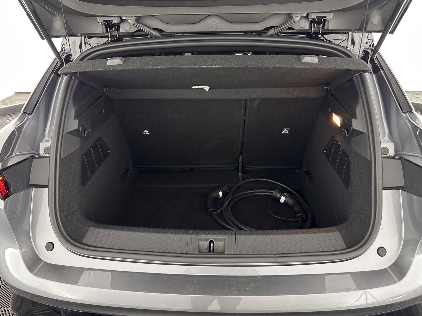 Renault Mégane E-Tech EV60 Optimum Charge Techno [ 3-Fase ] *HEAT-PUMP | F1/2LEATHER | FULL-LED | ADAPTIVE-CRUISE | BLIND-SPOT | TOP-VIEW | KEYLESS | SPORT-SEATS | DAB+ |  NAVI-FULLMAP | DIGI-COCKPIT | 20''ALU | TOWBAR*