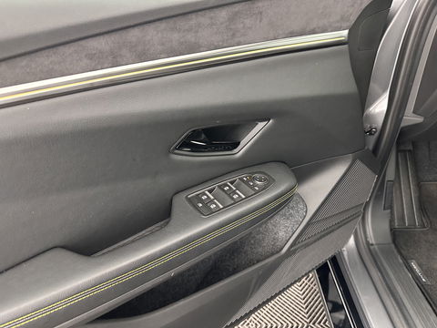 Renault Mégane E-Tech EV60 Optimum Charge Techno [ 3-Fase ] *HEAT-PUMP | F1/2LEATHER | FULL-LED | ADAPTIVE-CRUISE | BLIND-SPOT | TOP-VIEW | KEYLESS | SPORT-SEATS | DAB+ |  NAVI-FULLMAP | DIGI-COCKPIT | 20''ALU | TOWBAR*