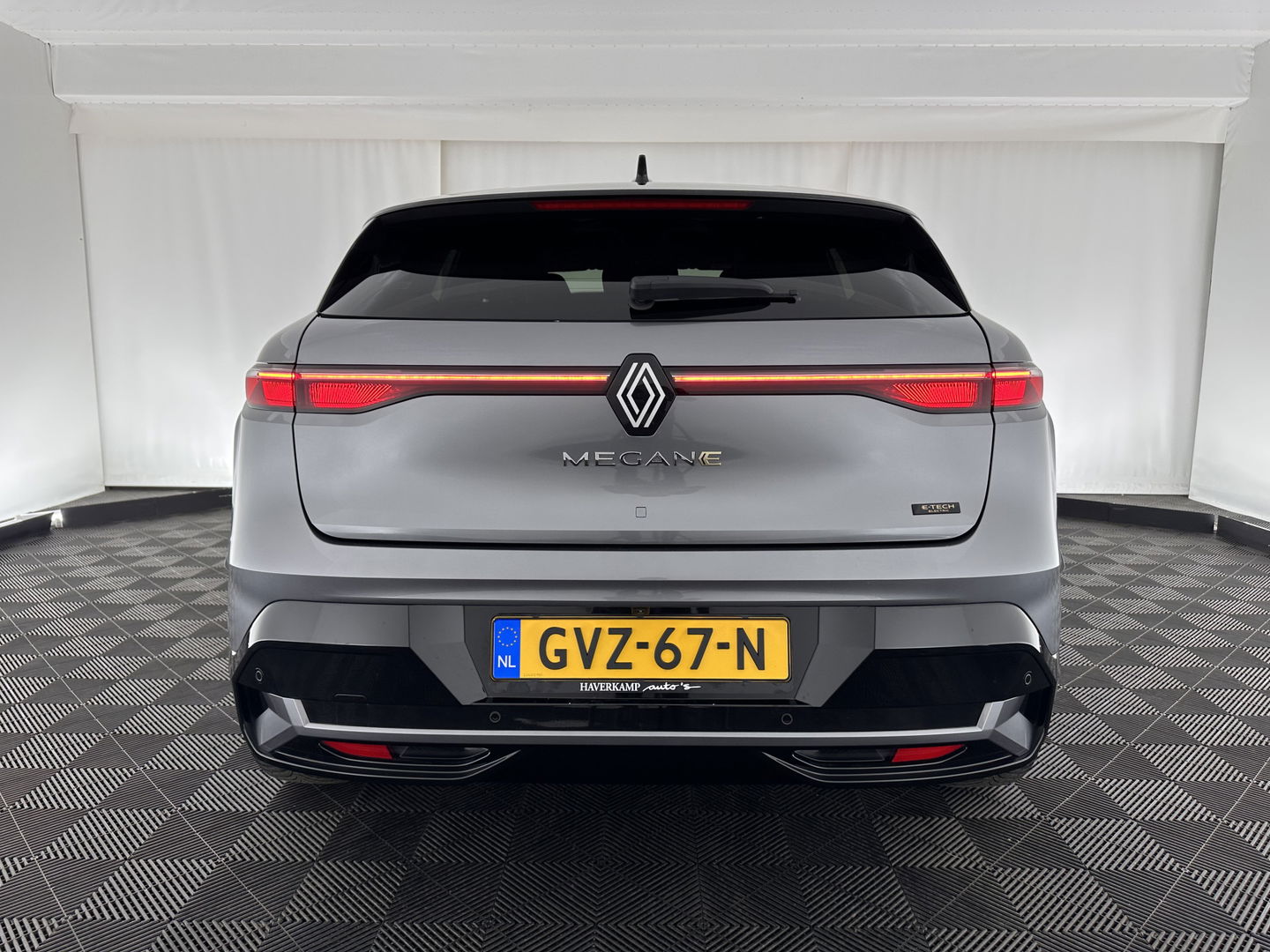 Renault Mégane E-Tech EV60 Optimum Charge Techno [ 3-Fase ] *HEAT-PUMP | F1/2LEATHER | FULL-LED | ADAPTIVE-CRUISE | BLIND-SPOT | TOP-VIEW | KEYLESS | SPORT-SEATS | DAB+ |  NAVI-FULLMAP | DIGI-COCKPIT | 20''ALU | TOWBAR*