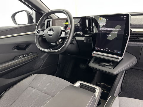 Renault Mégane E-Tech EV60 Optimum Charge Techno [ 3-Fase ] *HEAT-PUMP | F1/2LEATHER | FULL-LED | ADAPTIVE-CRUISE | BLIND-SPOT | TOP-VIEW | KEYLESS | SPORT-SEATS | DAB+ |  NAVI-FULLMAP | DIGI-COCKPIT | 20''ALU | TOWBAR*