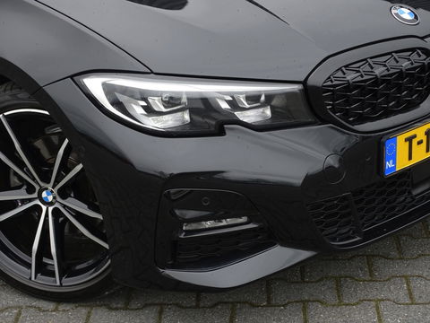 BMW 3 Serie Touring 320d xD. High Ex. Ed / M-sport / 2020 / LED