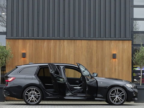 BMW 3 Serie Touring 320d xD. High Ex. Ed / M-sport / 2020 / LED
