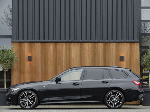 BMW 3 Serie Touring 320d xD. High Ex. Ed / M-sport / 2020 / LED