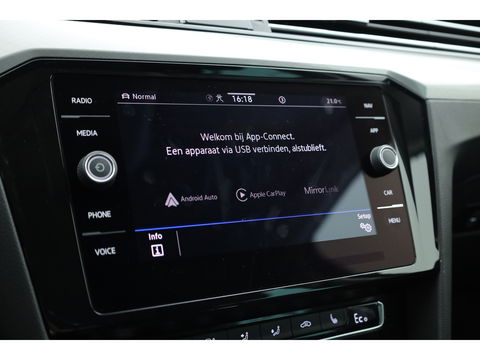 Volkswagen Passat Variant 1.4 TSI PHEV GTE Business | Navi | Adapt. Cruise | Elek. trekhaak |