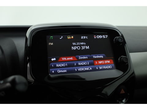 Citroën C1 1.0 VTi Shine | Camera | All Seasons | Airco | Bluetooth
