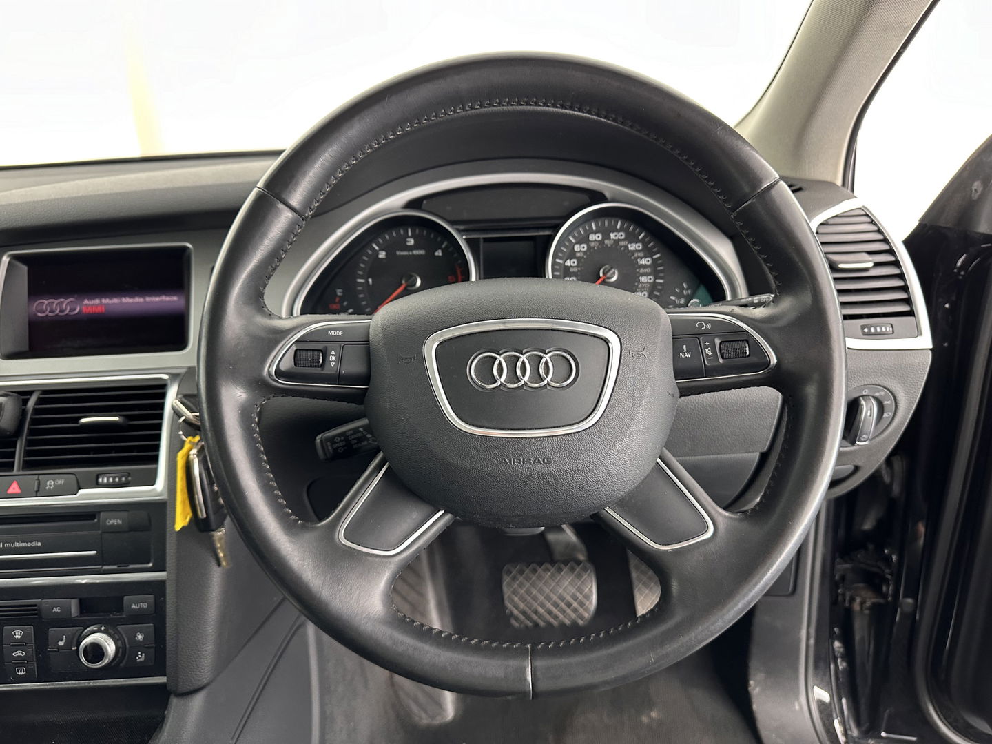 Audi Q7 3.0 TDI quattro 5+2 MOTOR-DEFECT *RHD* *AUT | LEATHER-ALCANTARA | NAVI-FULLMAP | COMFORT-SEATS | HEATED-SEATS | ECC | PDC | CRUISE | 19''ALU*