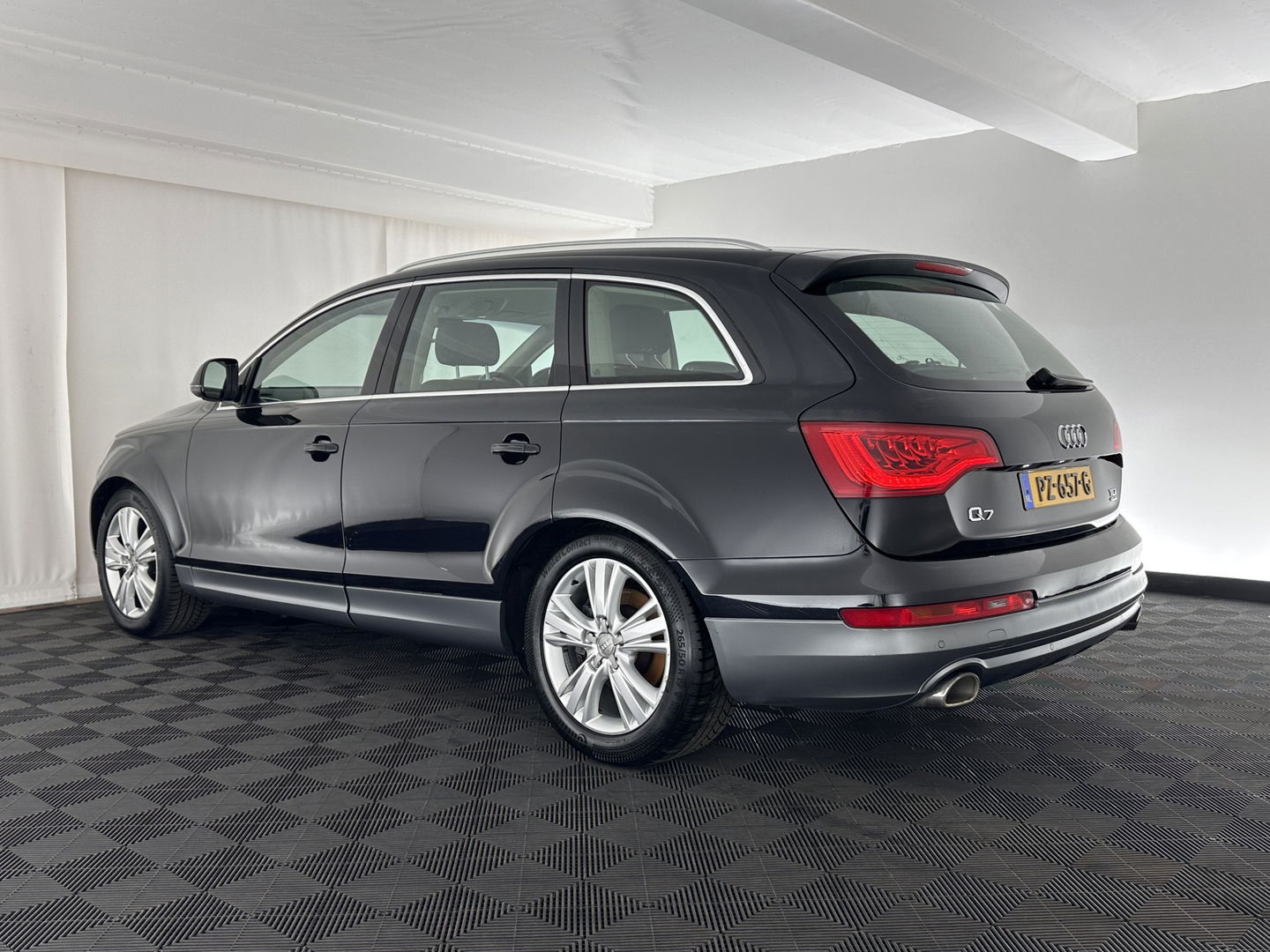 Audi Q7 3.0 TDI quattro 5+2 MOTOR-DEFECT *RHD* *AUT | LEATHER-ALCANTARA | NAVI-FULLMAP | COMFORT-SEATS | HEATED-SEATS | ECC | PDC | CRUISE | 19''ALU*