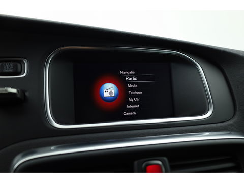Volvo V40 2.0 T2 R-Design | Navi | Cruise | Camera | Stoelverw. | PDC A | 17''  | Clima